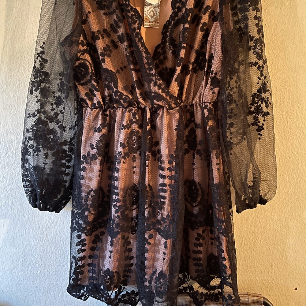 Dress - Picture 2 of 2